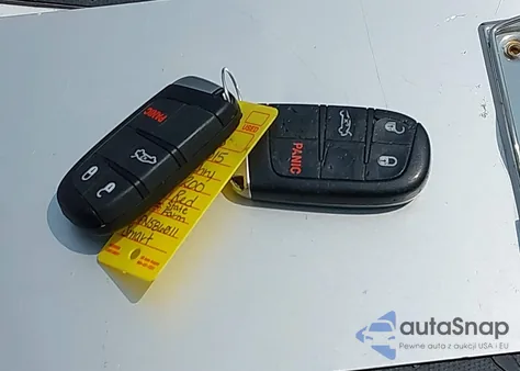 2015 Chrysler 200 Limited from USA, damaged, VIN 1C3CCCAB9FN586011